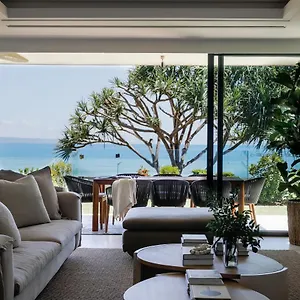 Court 4 Beachfront Bliss Holiday home Noosa Heads