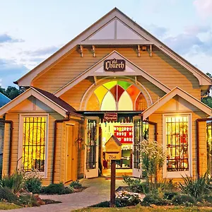 The Old Church Apartment Maleny