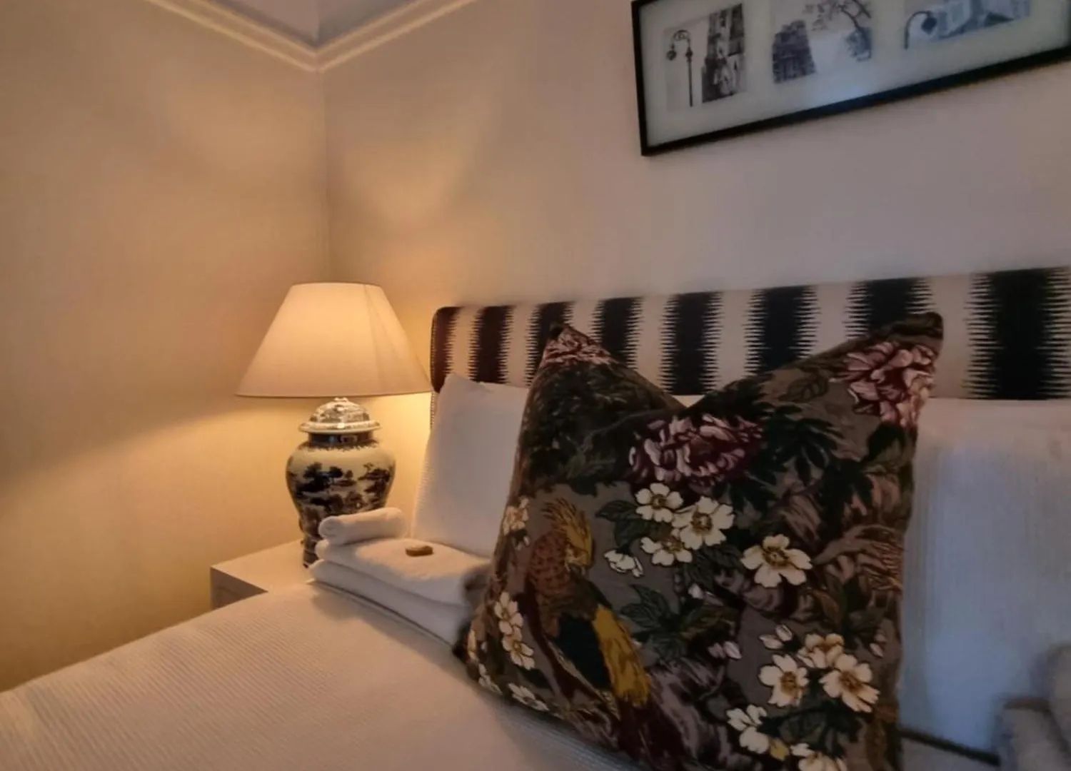 Edward Lodge New Fam Brisbane Bed & Breakfast