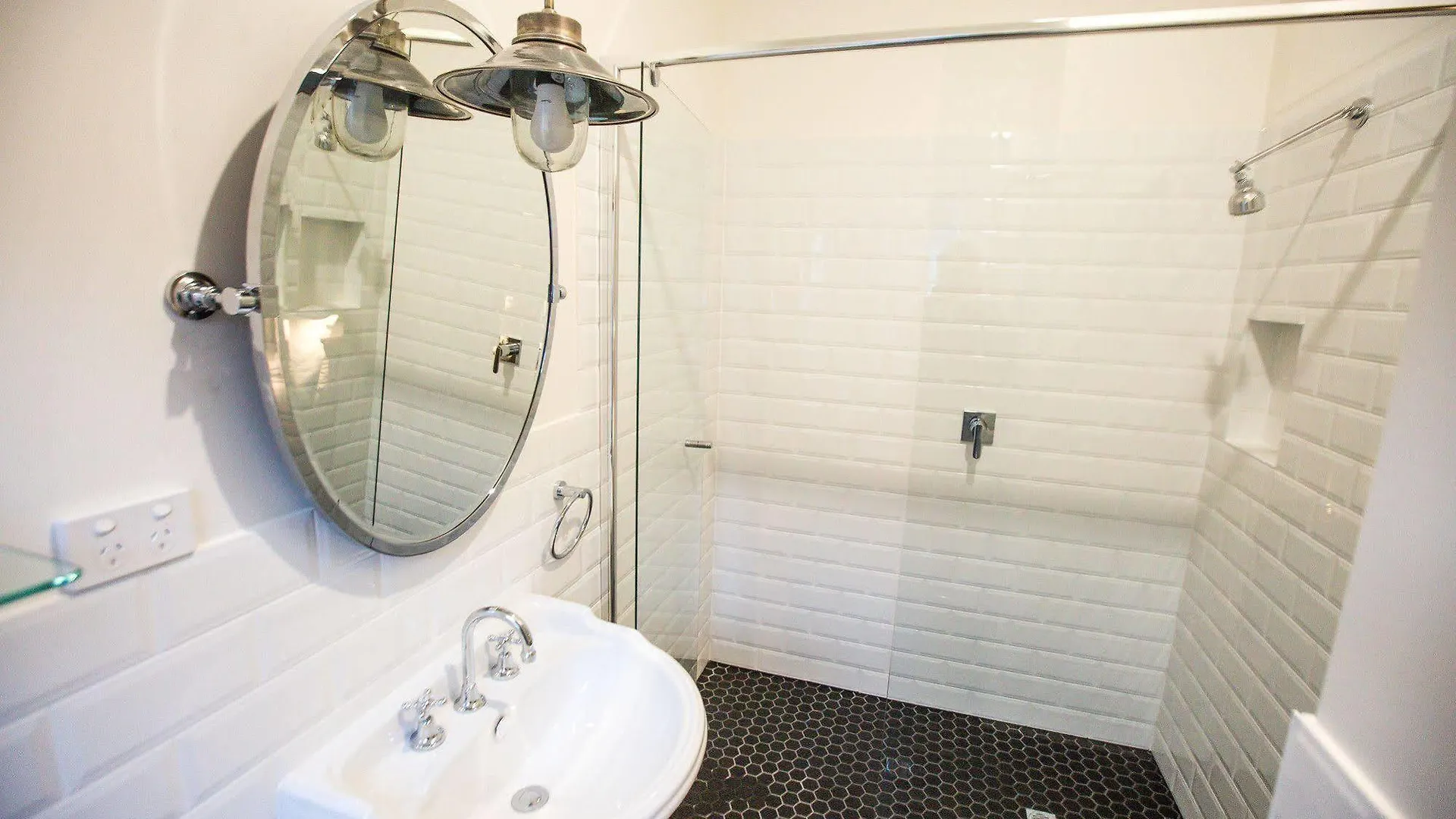 Bed & Breakfast Edward Lodge New Fam Brisbane